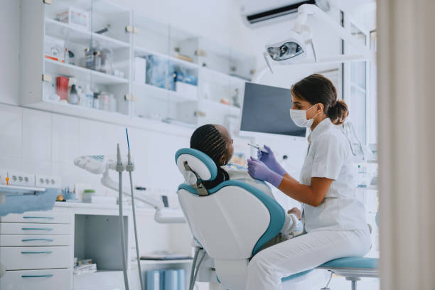 Best Tooth Extraction  in Hilltop, MN